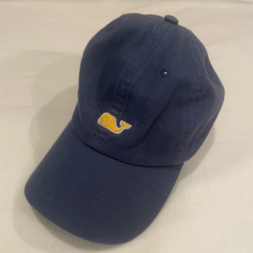Vineyard vines hat